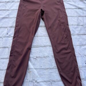 Vuori Burgandy Athletic Leggings